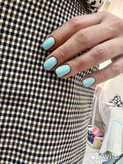 Маникюр и педикюр в салоне у м.Электросила