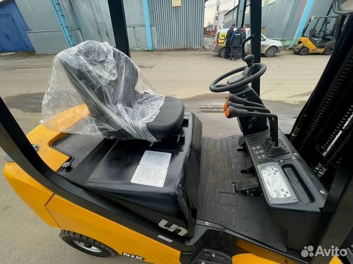 Вилочный погрузчик UN Forklifts FG15, 2023