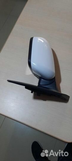 Боковое зеркало заднего вида левое Kia Rio 4