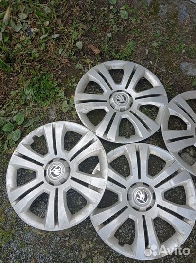 Колпаки skoda r16