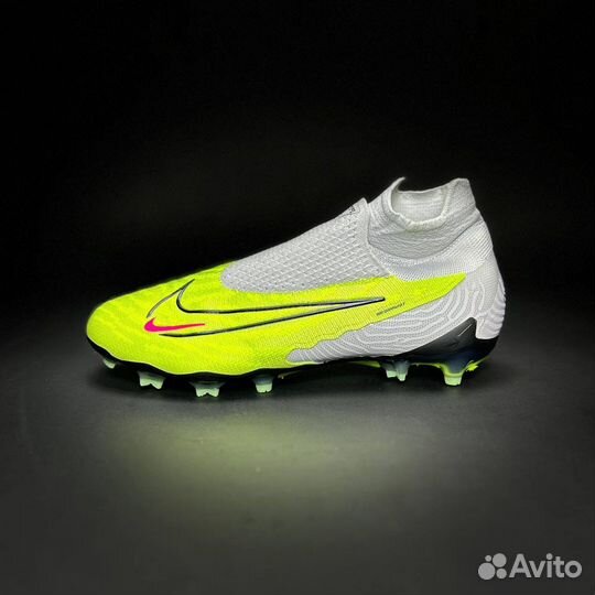 Бутсы для искуственного газона Nike Phantom gx