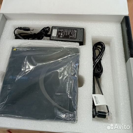 Новый. Роутер Huawei ETS 1000