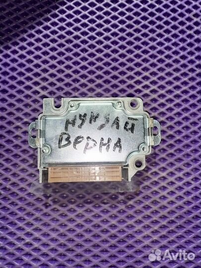 Блок управления AIR BAG Hyundai Verna