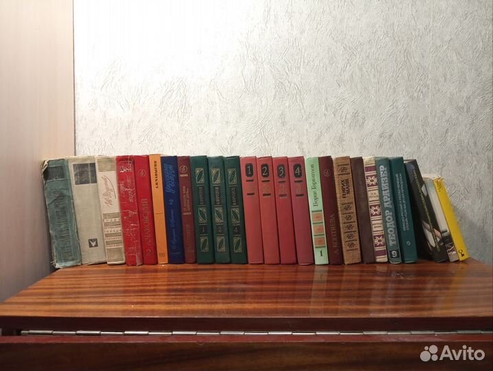 Книги, которые стыдно не купить
