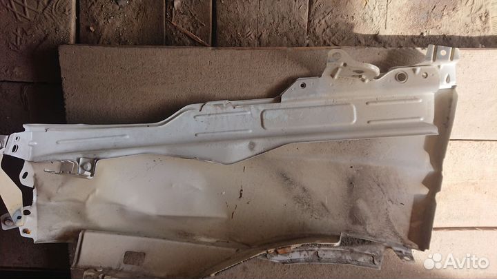 Iveco Daily крыло правое 2019 г