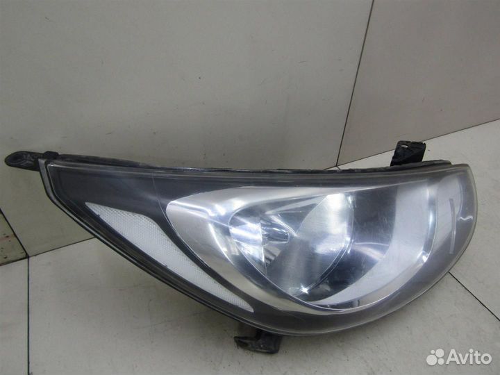 Фара правая Hyundai Solaris 2010-2017