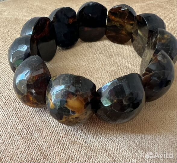 Браслет из янтаря