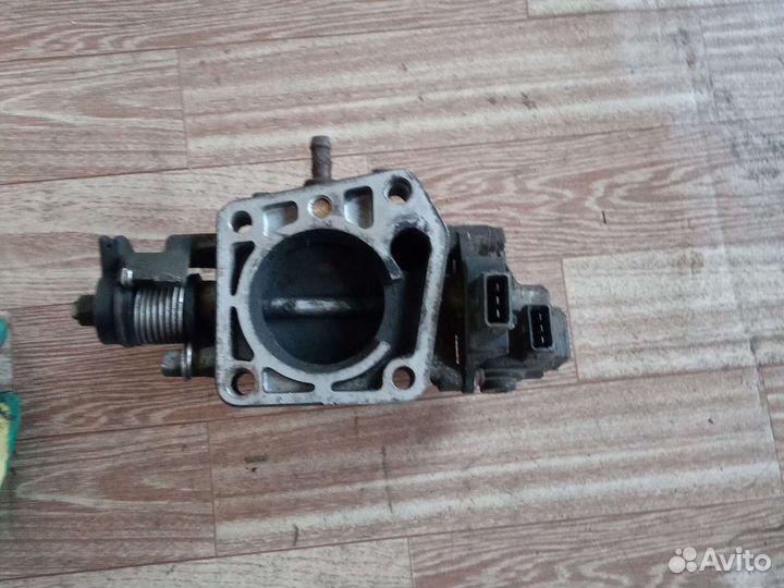 Дроссельная заслонка Kia shuma 1