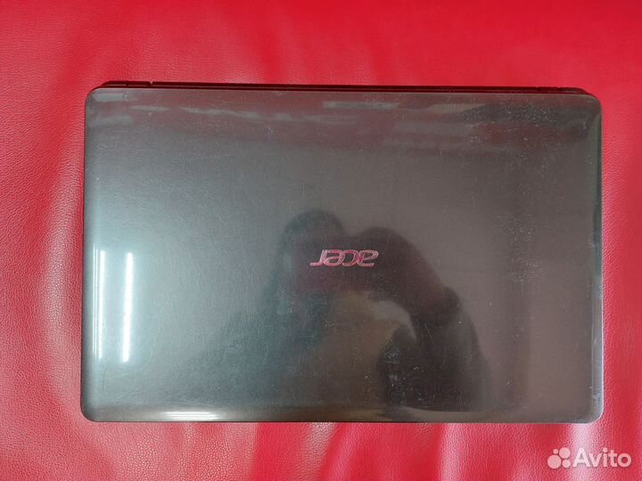 Ноутбук Acer Aspire E1-571G