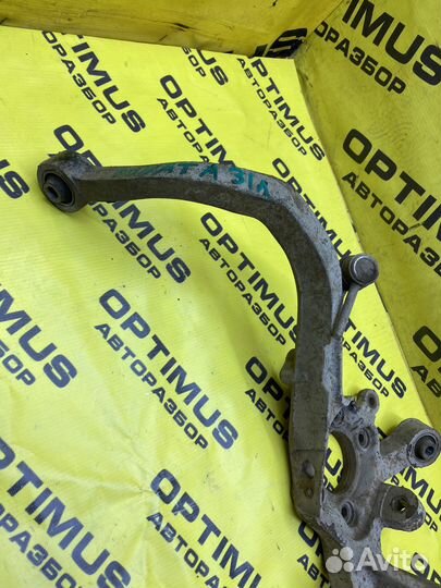 Кулак задний левый Hyundai Sonata