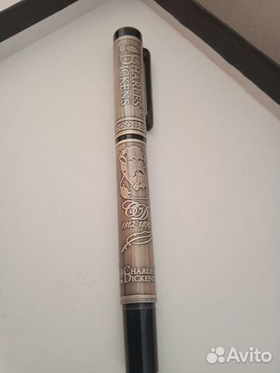 Charles Dickens шариковая ручка