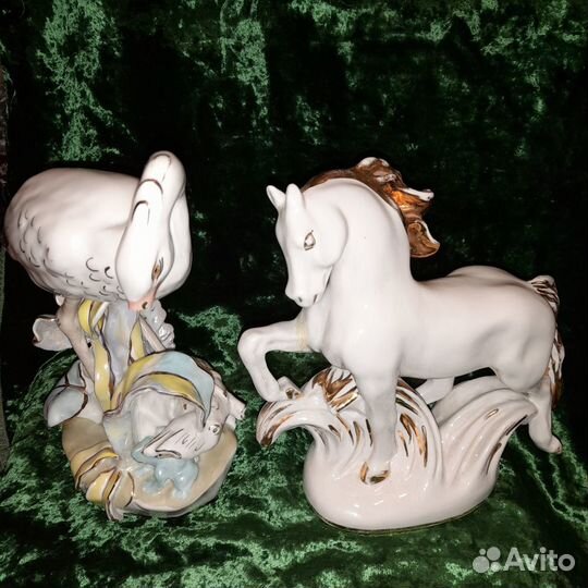 Цапля на болоте Конь-огонь - статуэтки