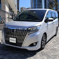 Toyota Esquire 1.8 CVT, 2019, 80 000 км, с пробегом, цена 3 000 000 руб.