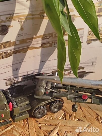 Военная техника, газ-64