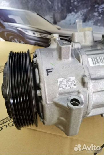 Компрессор кондиционера Toyota Camry 70