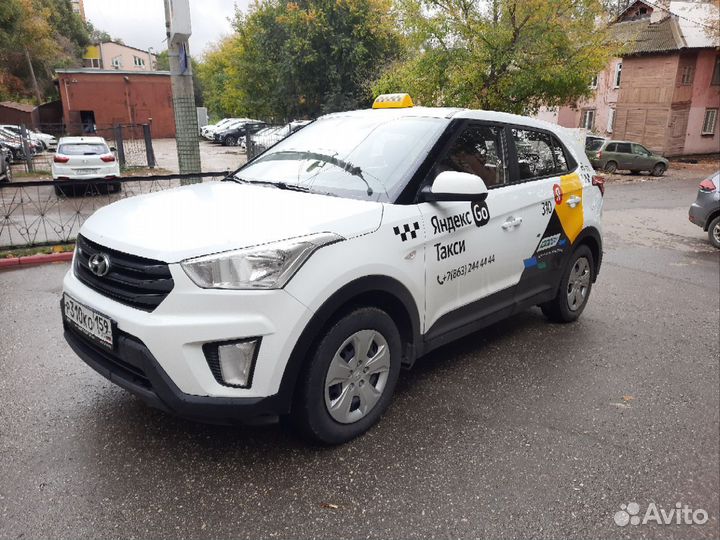 Водитель на авто компании АКПП