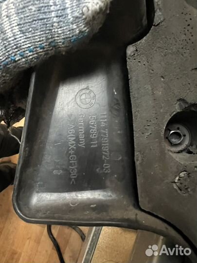 Крышка двигателя декоративная BMW E60 535D