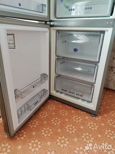Холодильник whirlpool