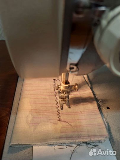 Швейная машина Veritas и LADA