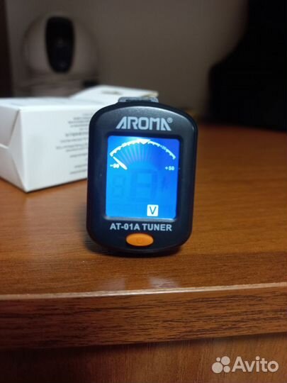 Тюнер для гитары