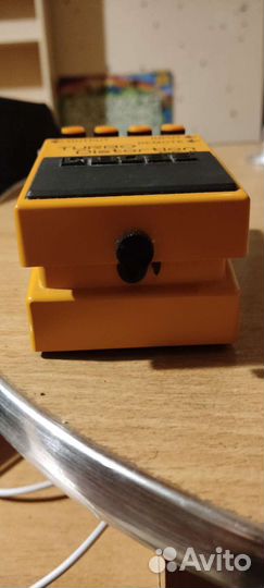 Гитарная педаль boss ds-2