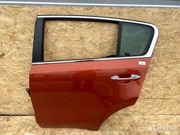 Kia Sportage 4 Дверь задняя левая