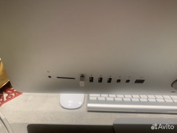 Моноблок Apple iMac (21.5, 2012, 8GB)