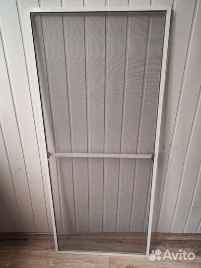 Москитная сетка на окно