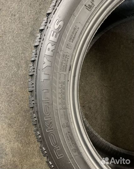 Nokian Tyres Hakkapeliitta R3 SUV 275/45 R20
