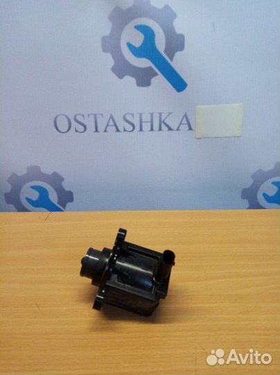 Клапан перепускной Ford Focus CB8 M8DB 2015