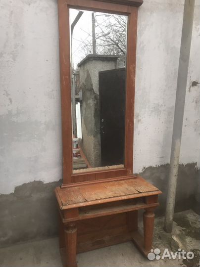 Зеркало старинное