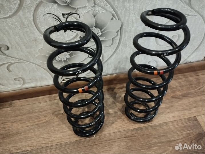 Задние пружины Шкода yeti