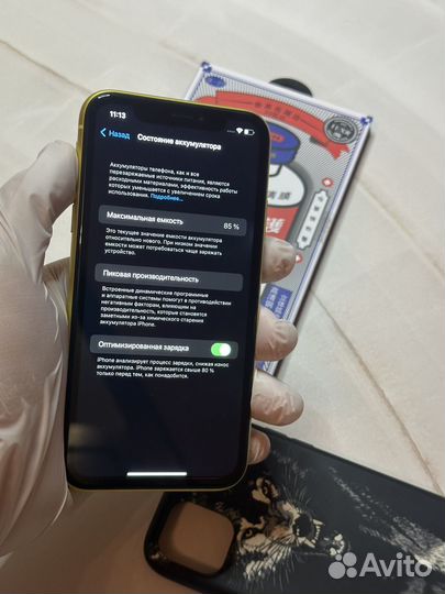 iPhone 11, 64 ГБ