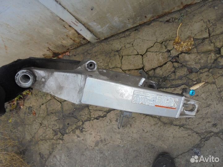 Маятник Suzuki, SV 1000 S, 2005