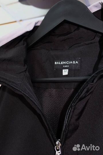 Ветровка balenciaga