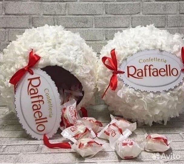 Большая конфета Rafaello