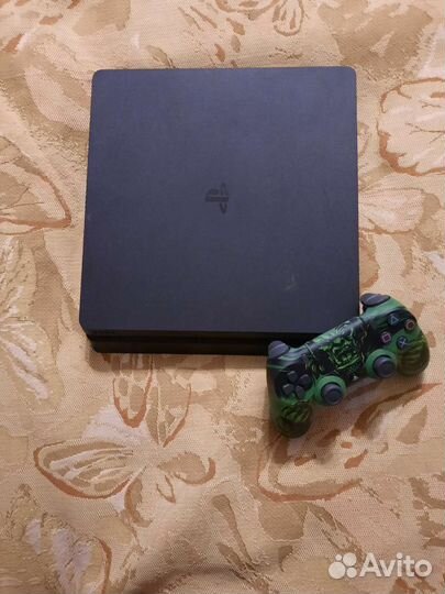 Ps4 slim 500gb 2 контроллера и 53 игры
