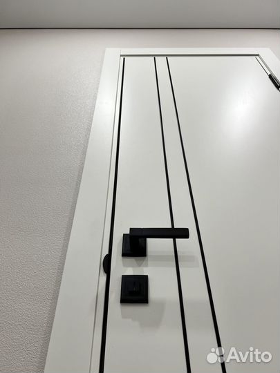 Межкомнатная дверь Flat M2