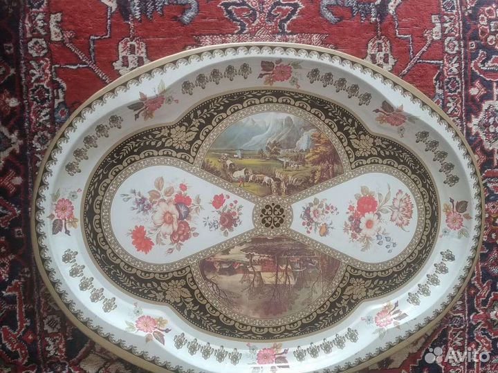 Поднос жостово