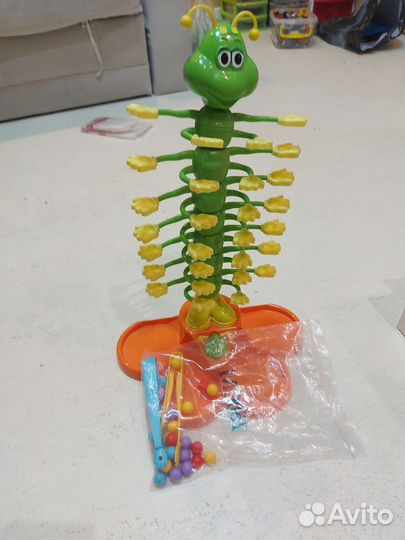 Танцующая гусеница Hasbro