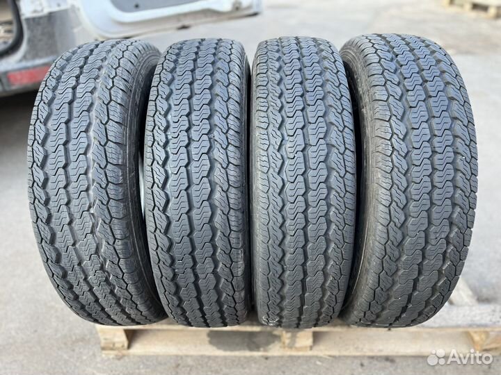 Continental Vanco Four Season 215/85 R16