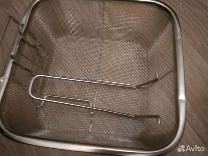 Глубокая квадратная сковорода 24 см