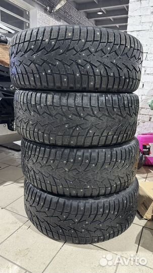 Toyo Observe G3-Ice 285/45 R22