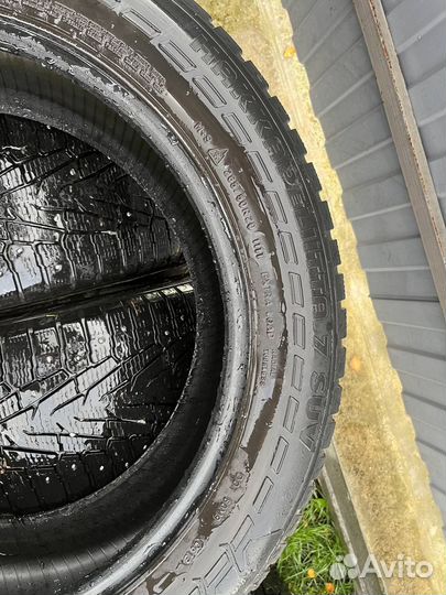 Nokian Tyres Hakkapeliitta 7 SUV 265/50 R20 111T