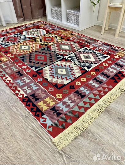 Ковер новый