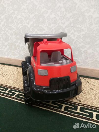 Большой грузовик игрушка