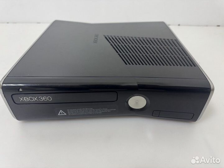 Xbox 360 Slim 500GB Freeboot 75+ игр Гарантия