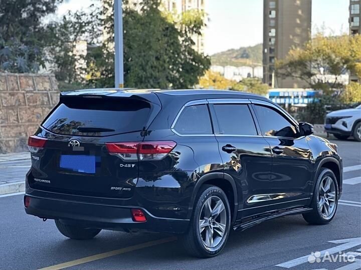 Toyota Highlander 2.0 AT, 2021, 43 000 км