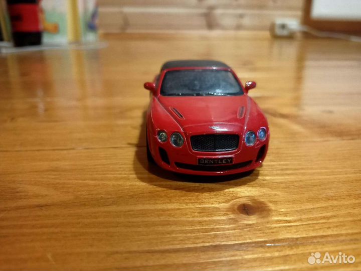 Модель Bentley continental