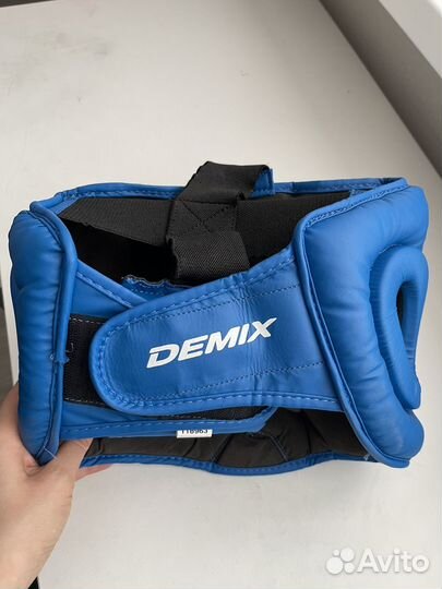 Боксерский шлем